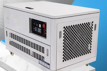 汽油發(fā)電機(jī)組在首次使用時(shí)應(yīng)該注意什么?